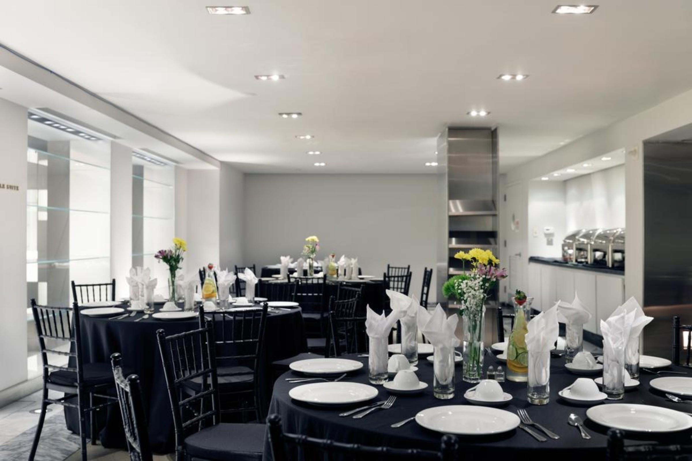Shoreham Hotel New York Bagian luar foto